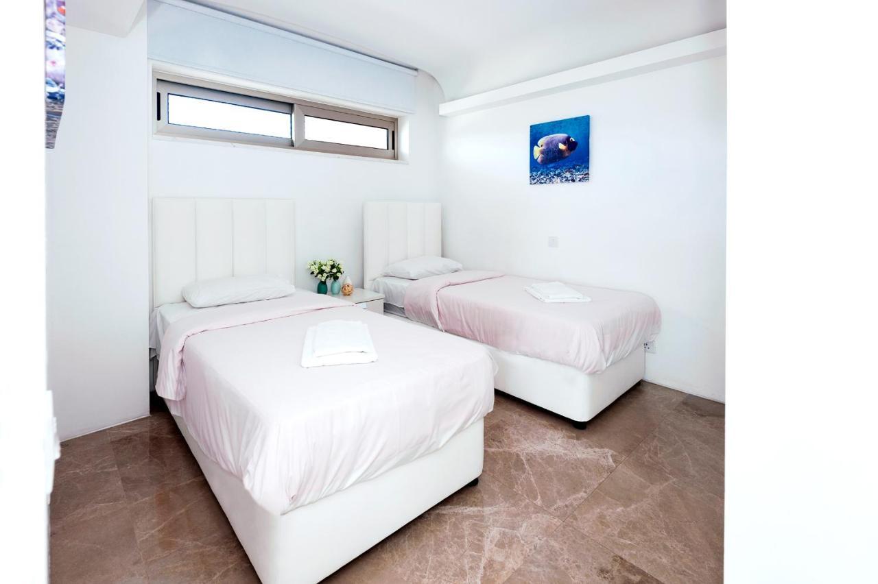 Apartment Marisol - Beachfront Protaras Esterno foto